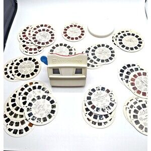1970s Vintage GAF 3-D View Master Red White Blue Lever 40 Reels more Tested